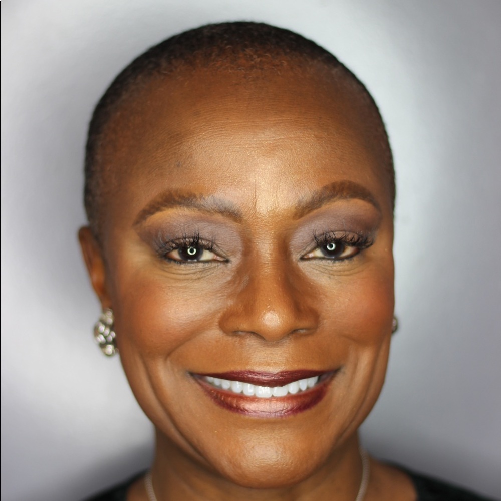 Meet your Posher, Sheila